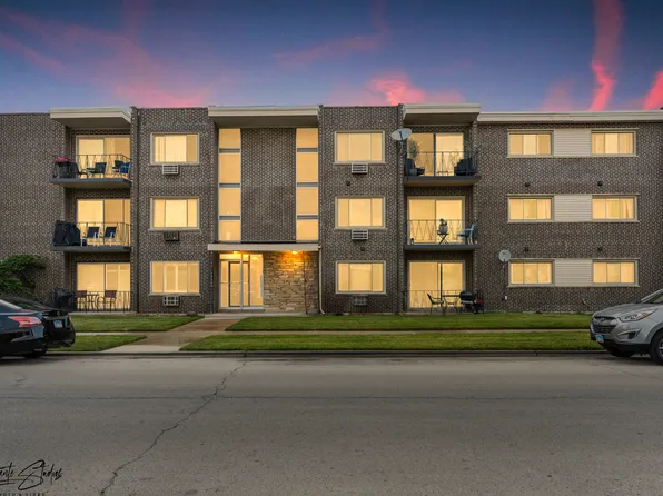 3158 W 88th St APT 204, Evergreen Pk, IL 60805