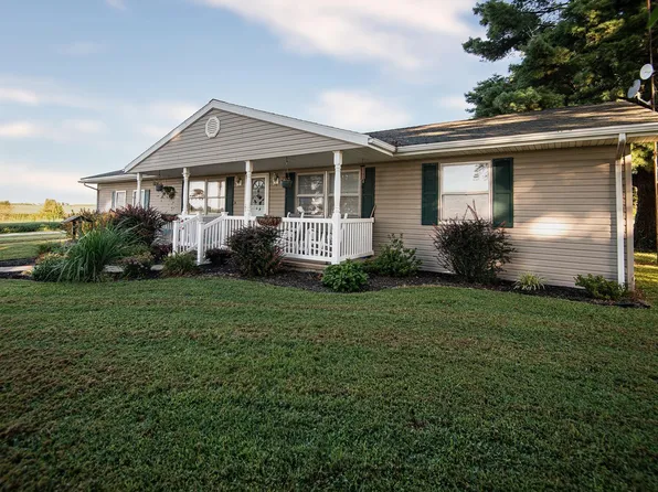 10740 E Evans Rd, Wheatland, IN 47597