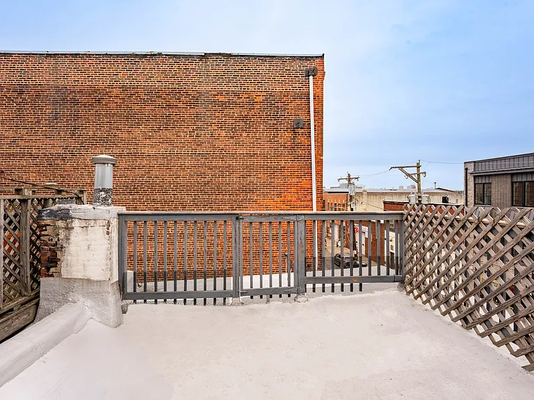 1327 Snyder Ave #2 — Photo 18