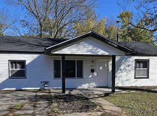 10138 Green Valley Dr, Saint Louis, MO