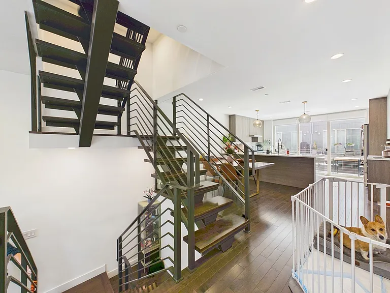 1335 S Garnet St — Photo 23
