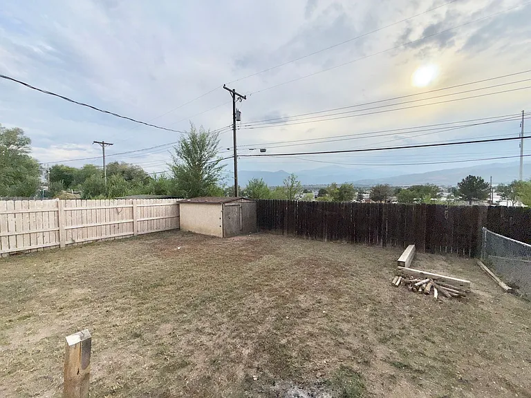 225 Elmwood Dr — Photo 15