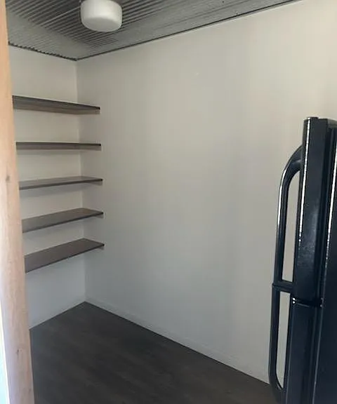 604 College Ave — Photo 6