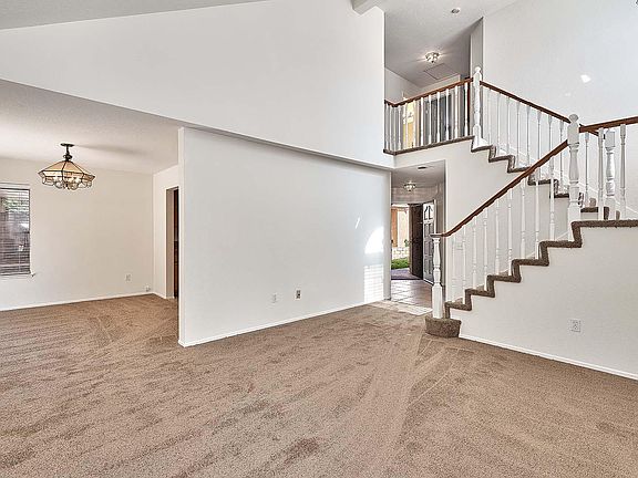 5th image of 18142 Conestoga Ln
