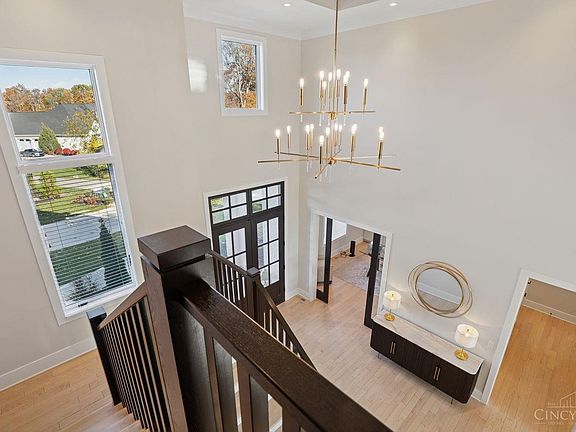 5th image of 5673 Melbury Ct