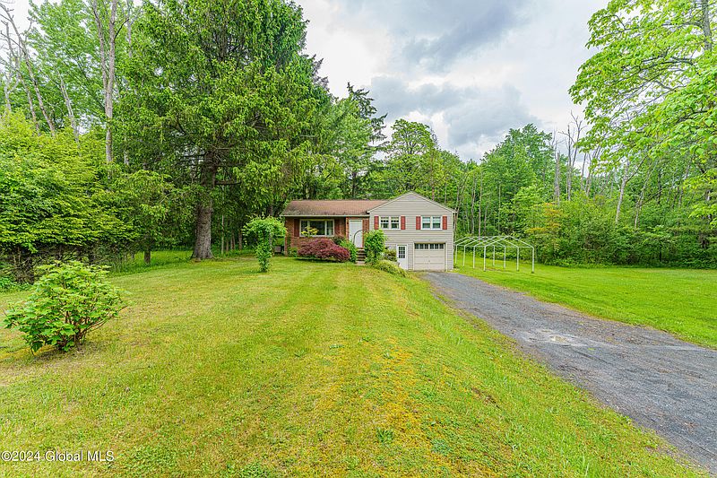 4th image of 2873 River Road