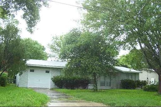 1st image of 233 FLINTSTONE DR