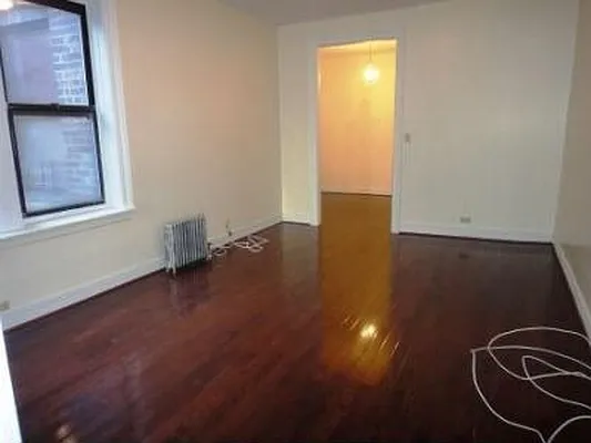 Rented by PMG Real Estate  | media 8
