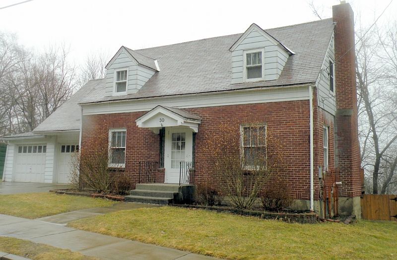 1st image of 30 Sheldon St