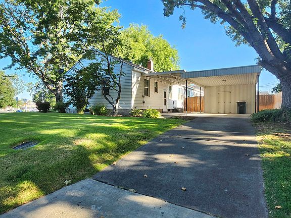 3rd image of 1332 Hunt Ave