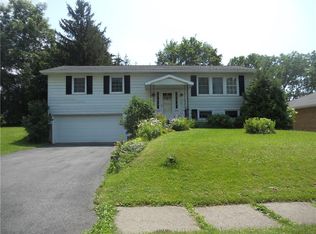 98 Pulaski St, Auburn, NY 13021