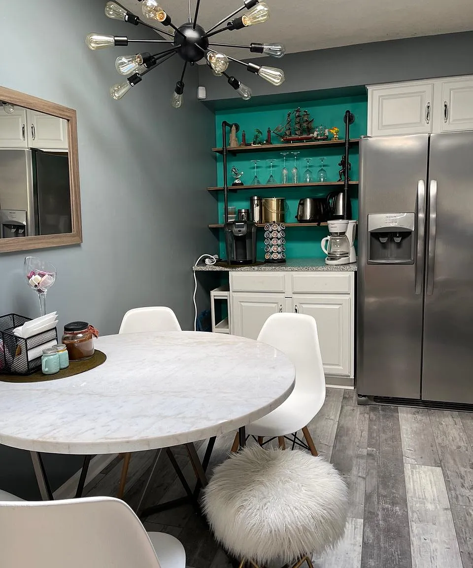 2 bed, 948 sqft, $2,100 — Photo 4