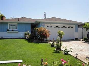 2nd image of 730 Manzanita Ave