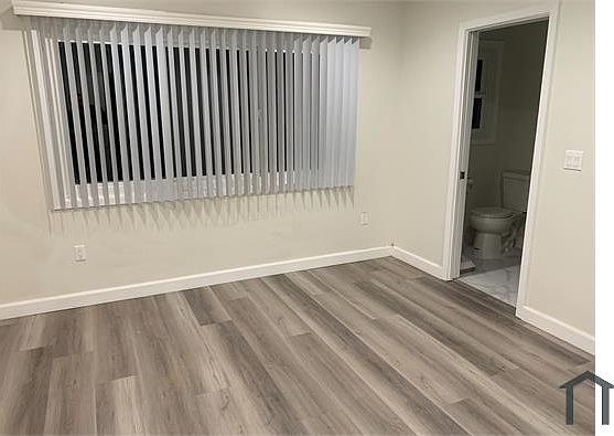 3rd image of 4039 Nicolet Ave