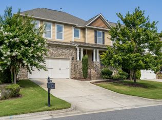 2112 Winterborne Dr, Cary, NC 27519