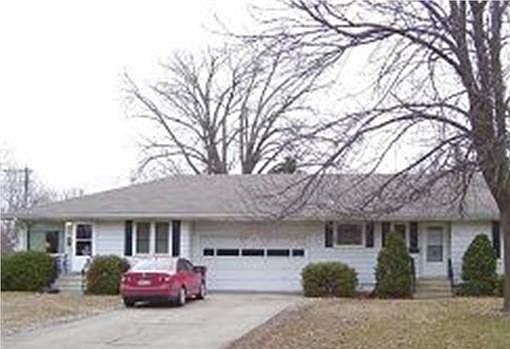 1st image of 336 N Belmont Dr