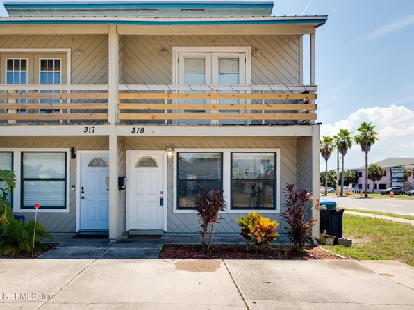 319 Oak St, Neptune Beach, FL 32266