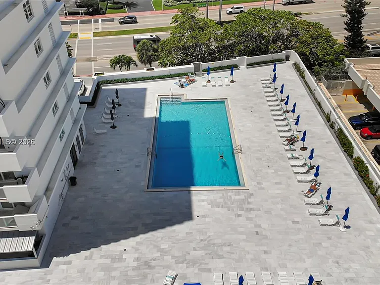 5601 Collins Ave #711 — Photo 34