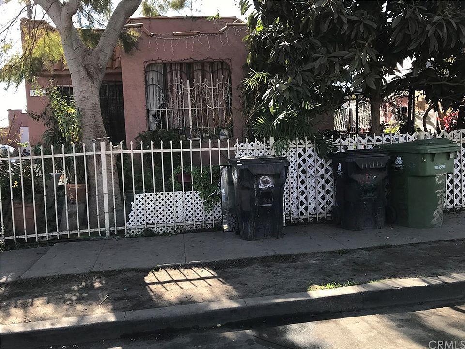 1st image of 540 W 88th Pl
