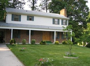 8520 Connirae Ln, Vienna, VA 22182