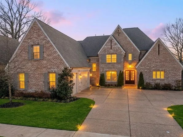 4757 Carousel Ln, Collierville, TN 38017