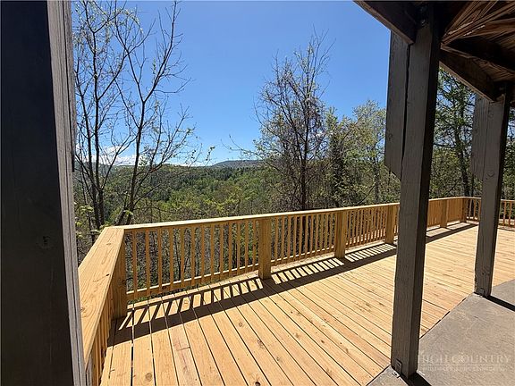 2nd image of 182 River Hills Road