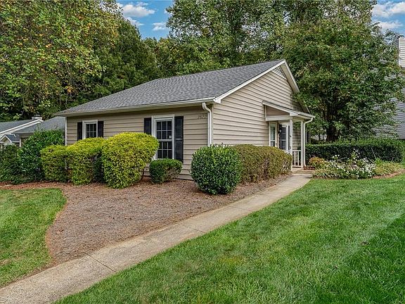 4th image of 2622 Cottage Pl