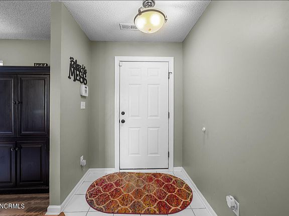 3rd image of 2475 Hunterchase Lane