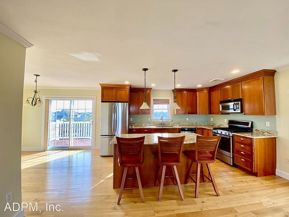 1st image of 235 Northern Blvd