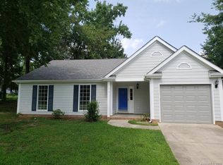 9310 Oren Thompson Rd, Charlotte, NC 28213