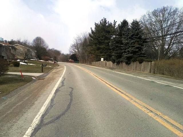 2nd image of 1392 E Beau St