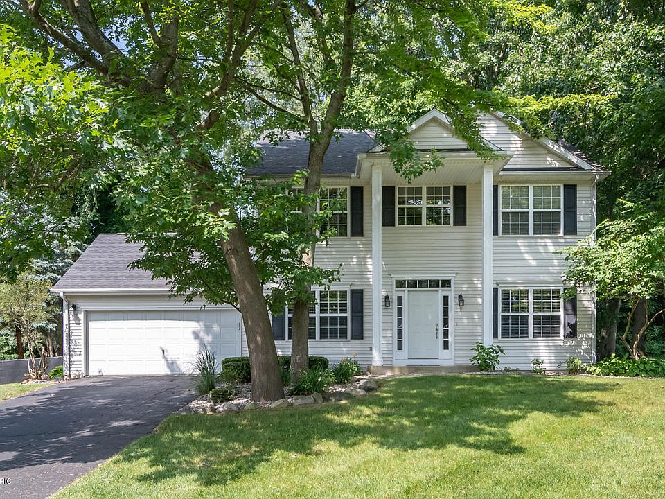 2nd image of 1710 Tanager Ln