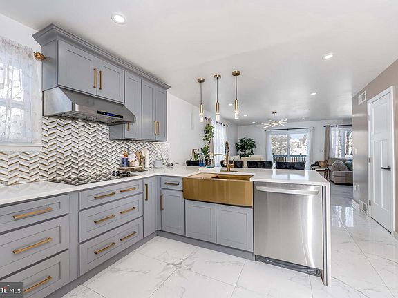 5th image of 5012 Erbs Bridge Rd