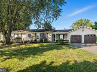 916 Broadview Ave, Warrenton, VA 20186