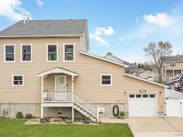 3729 Niami Street, Seaford, NY 11783
