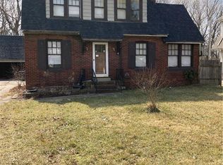 18 Woodsdale Rd, Dayton, OH 45404