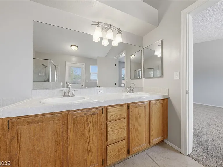 735 Stonecliff Way — Photo 25