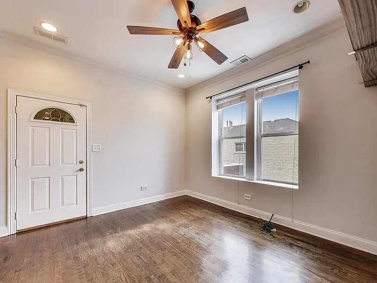 1450 N Campbell Ave #3R — Photo 3