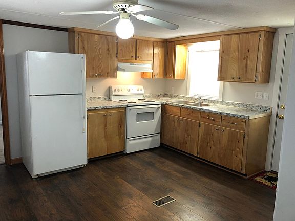 Kitchen with ALL new custom built cabinets - Freshly Painted - New flooring