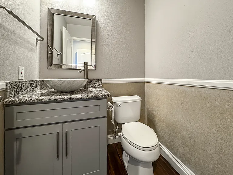 24881 Seagate Dr — Photo 22