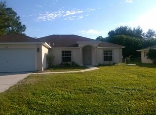 574 NW Azalea Ave, Port Saint Lucie, FL 34983