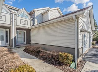 313 Inner Circle Dr, Bolingbrook, IL 60490