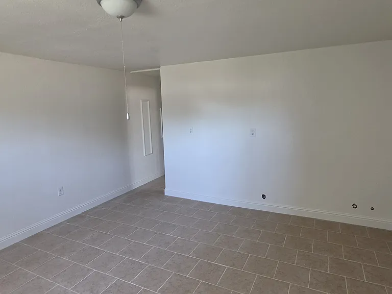 9460 E Eight Mile Rd #1 — Photo 1