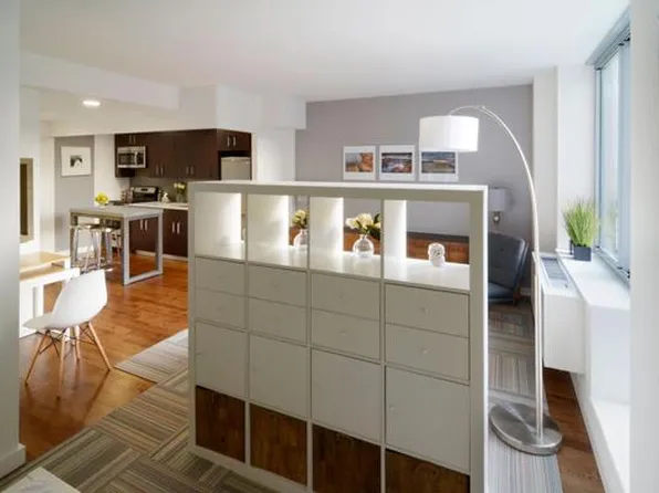 260 West 26th Street image 1 of 29