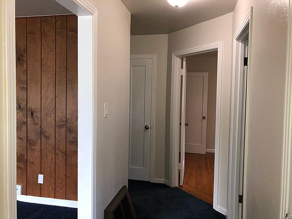 5th image of 2864 Hilltop Dr