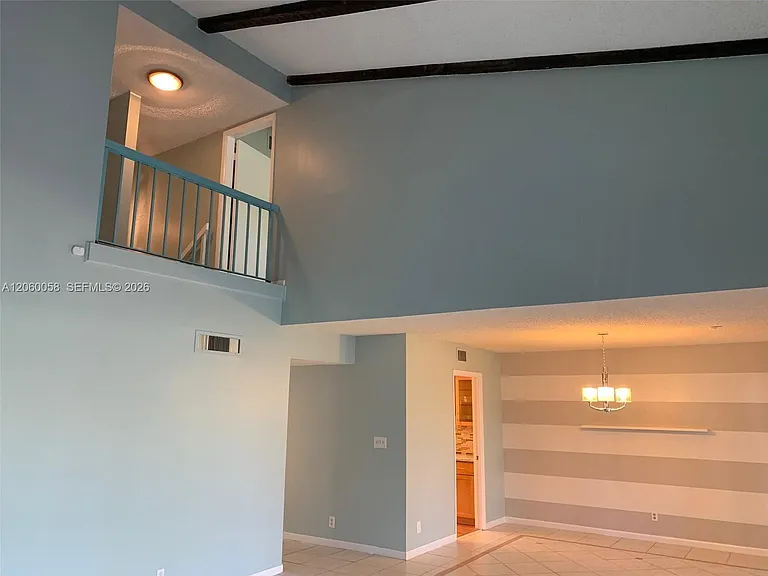 305 Bonnie Brae Way #27 — Photo 14