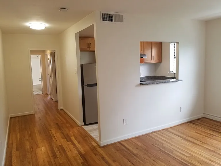 1215 N Quinn Street — Photo 26