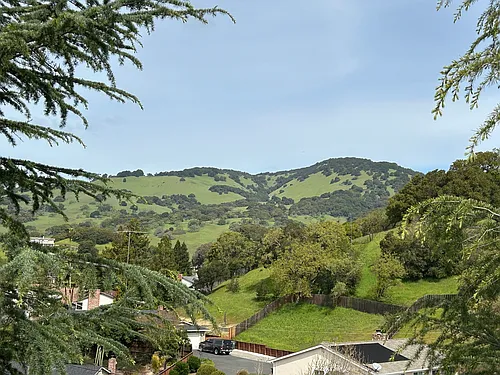 7 Anna Ct Photo 1