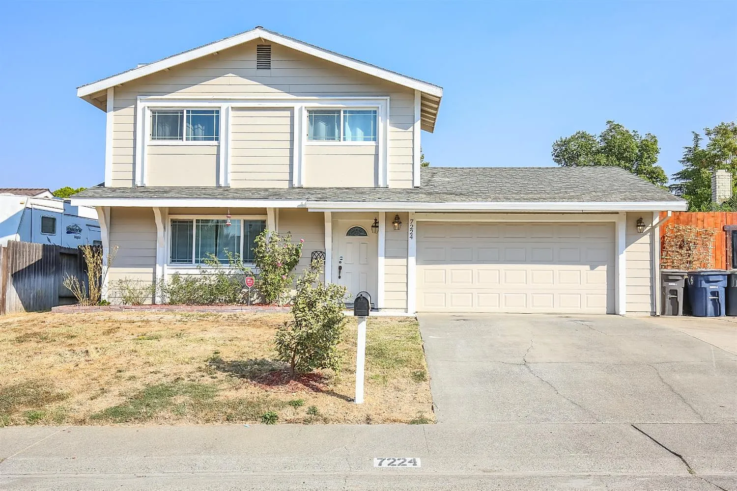 7224 Windjammer Way photo 1