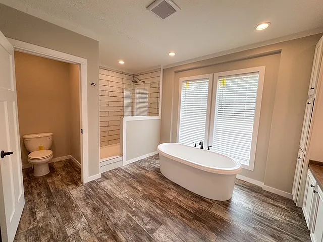 463 Harley Rd — Photo 5